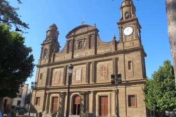 galdar-iglesia-2.jpg